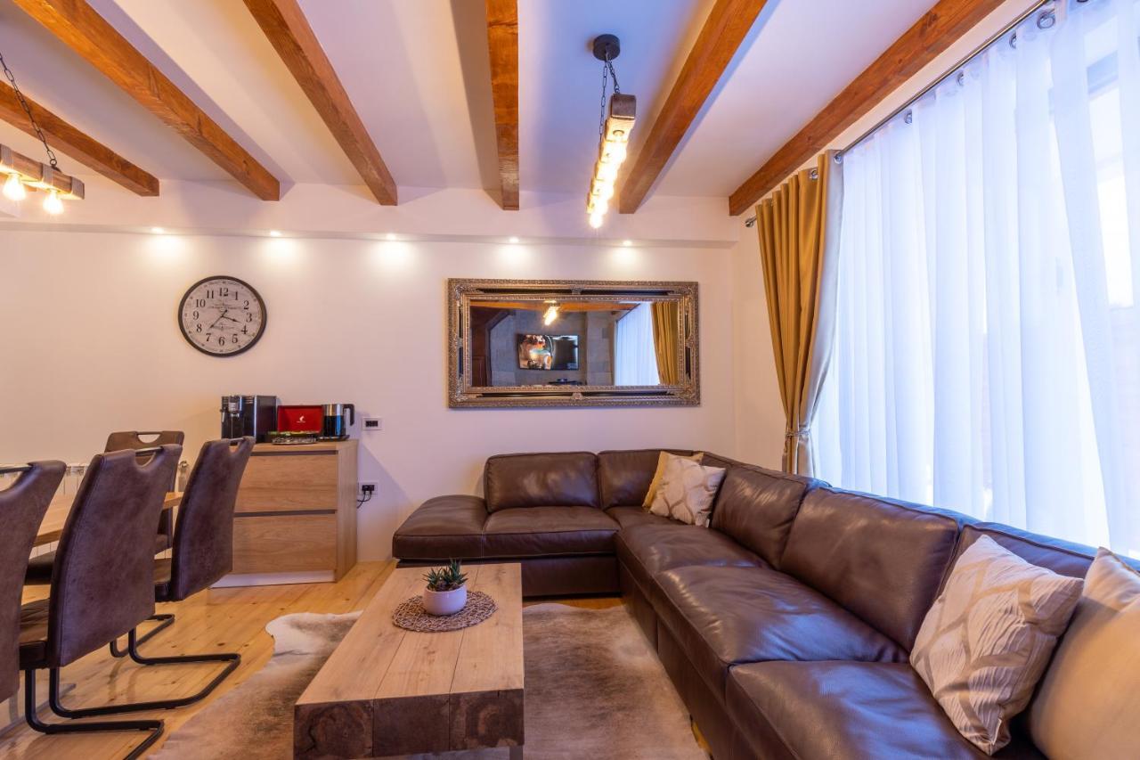 Vila Hanovi Zabljak Luaran gambar