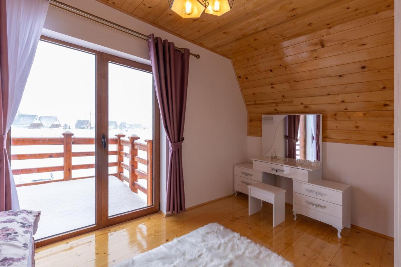 Vila Hanovi Zabljak Luaran gambar