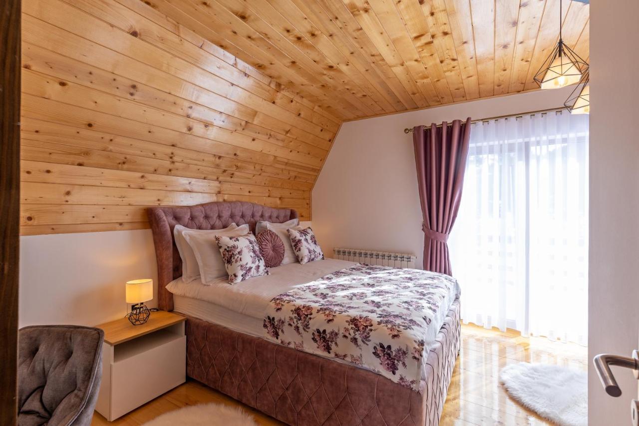 Vila Hanovi Zabljak Luaran gambar